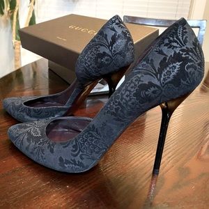 Gucci suede heels